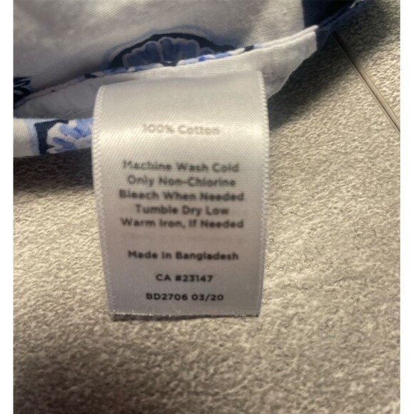 Bundle of TWO ~ Talbots Petite Small Button-Down Butterfly Shirt, Paisley Tunic - Picture 7 of 11